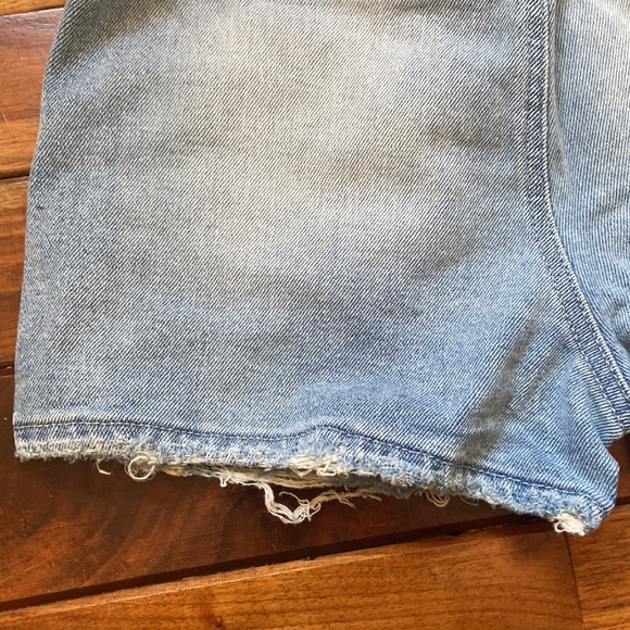 NWT SO High Rise Paperbag Waist Denim Mom Shorts 1 - Picture 8 of 13